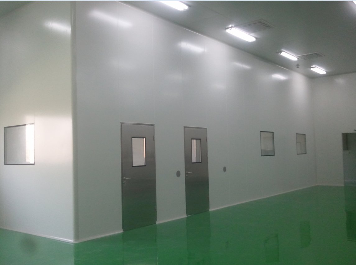 手工彩鋼板配套鋼制門窗施工案例